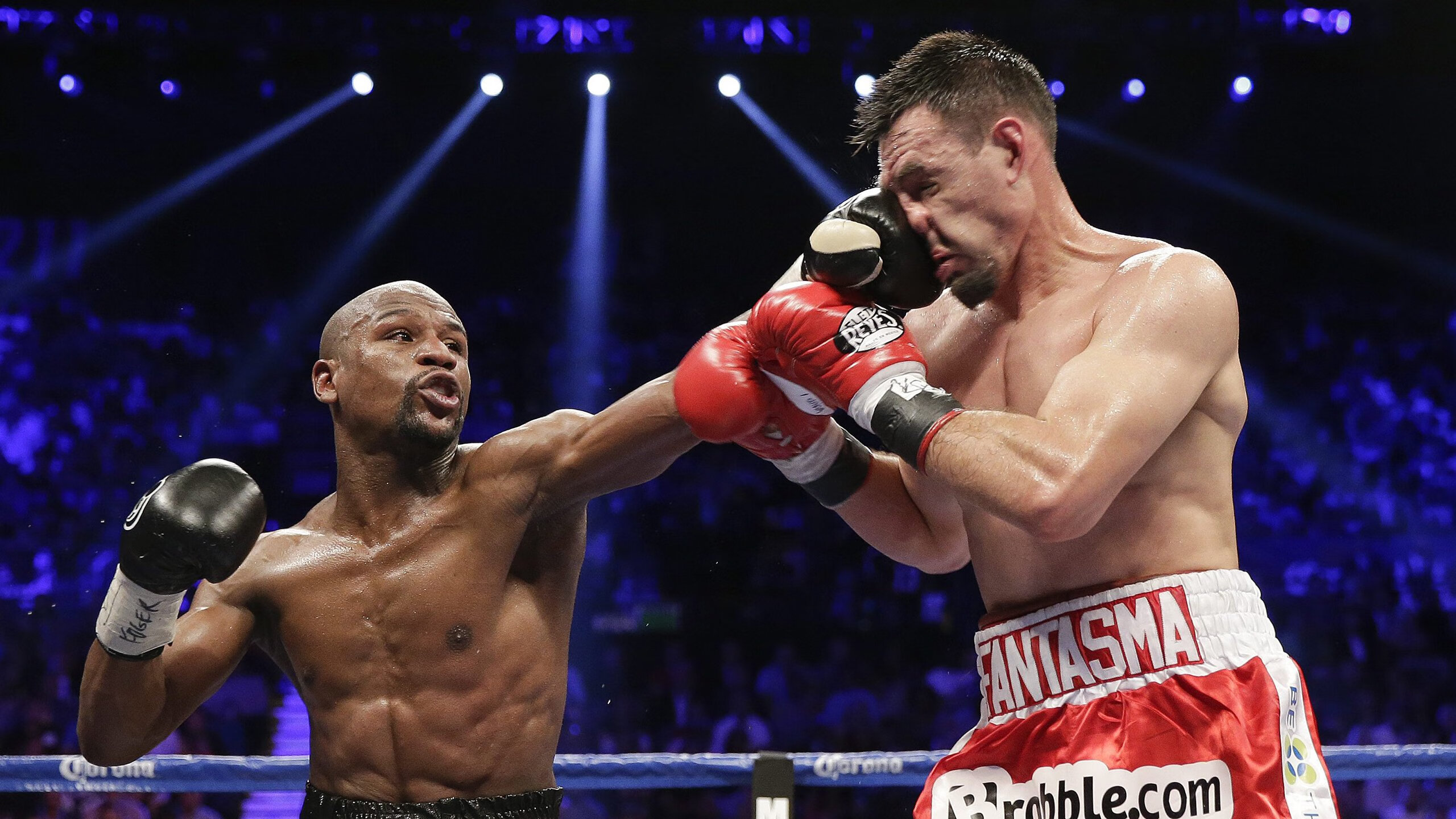 西甲疯狂反击：速度和技巧的极致表现，西甲模式